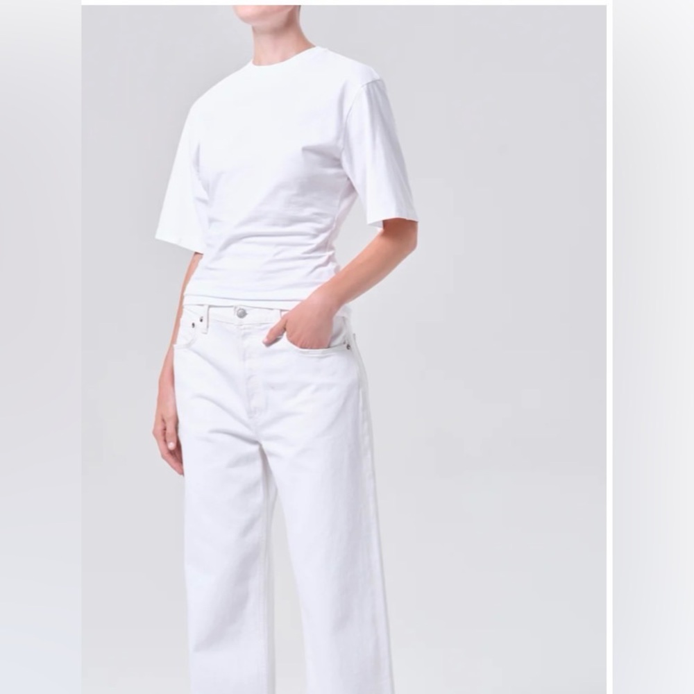Perfect white tee!